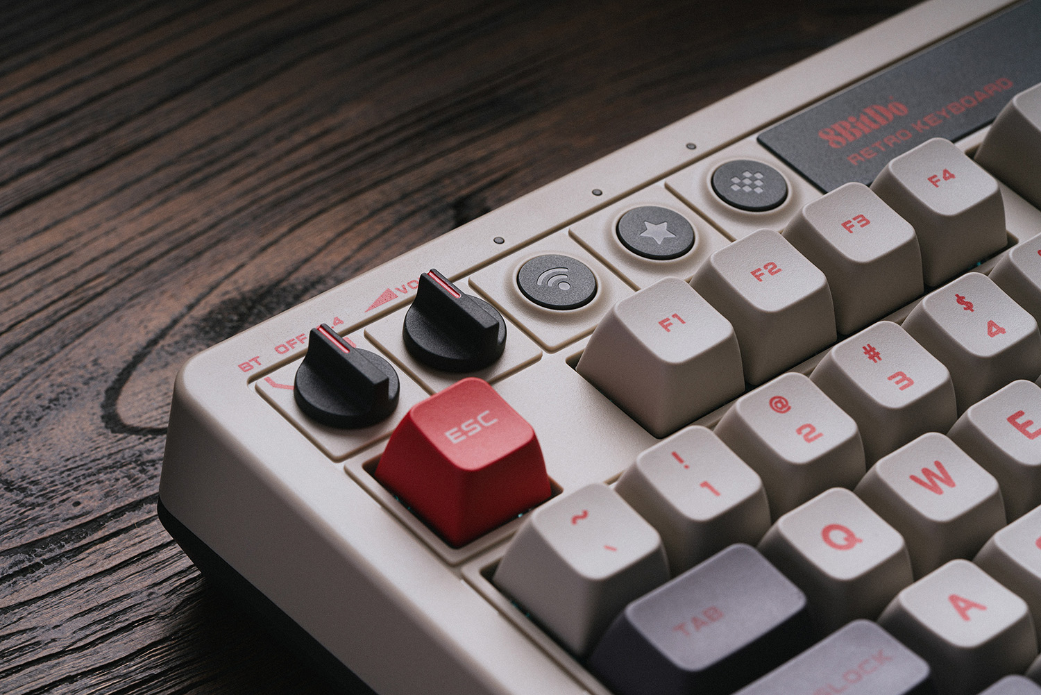8Bitdo Clavier mécanique rétro - Gaming Keyboard Hot Swappable avis et prix